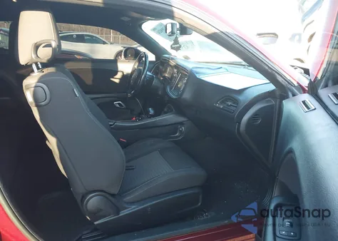 2021 Dodge Challenger Sxt Awd из США, поврежденный, VIN 2C3CDZGG7MH539374